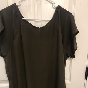 Express flowy top
